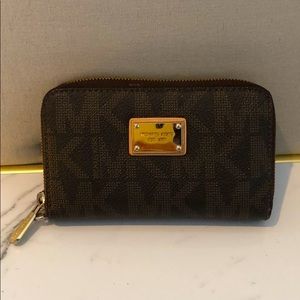 MICHAEL KORS wallet